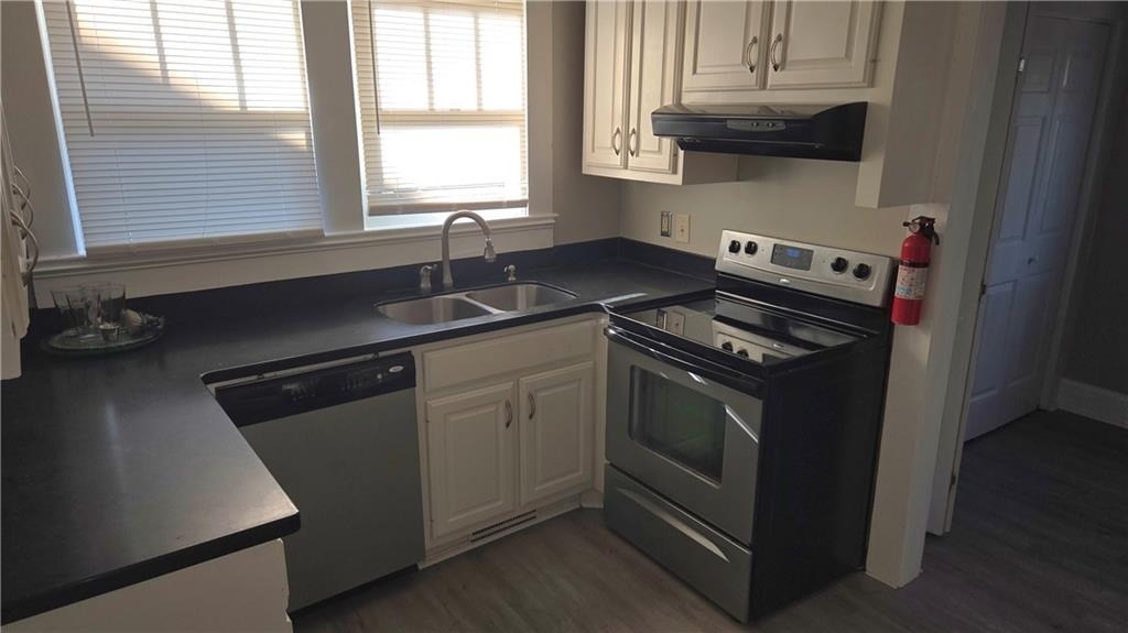 615 Dyer Street - Photo 10