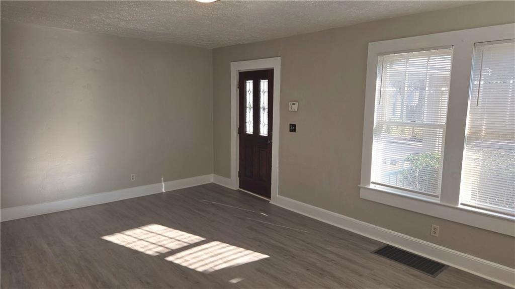 615 Dyer Street - Photo 8