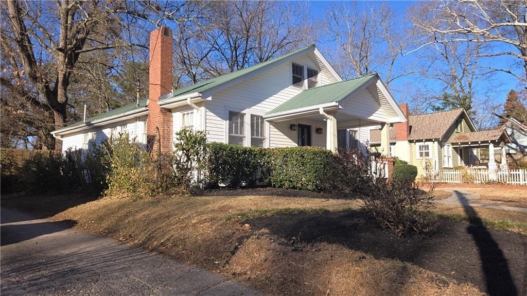 615 Dyer Street - Photo 2