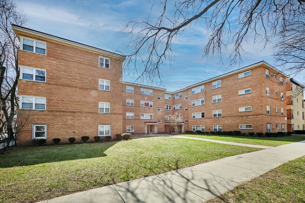 2605 W Fitch Avenue - Photo 0