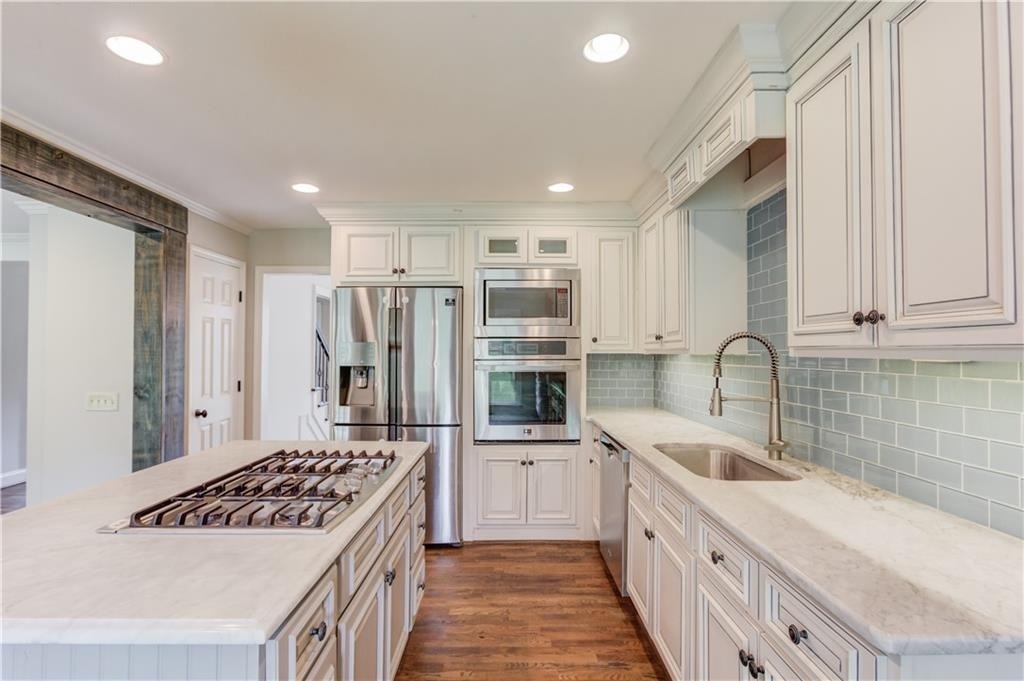 153 Lantern Ridge Court - Photo 15