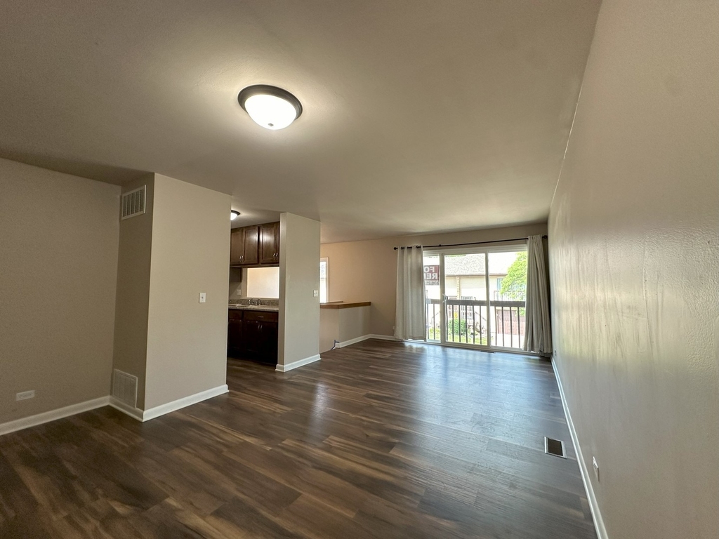 276 Sioux Drive - Photo 3