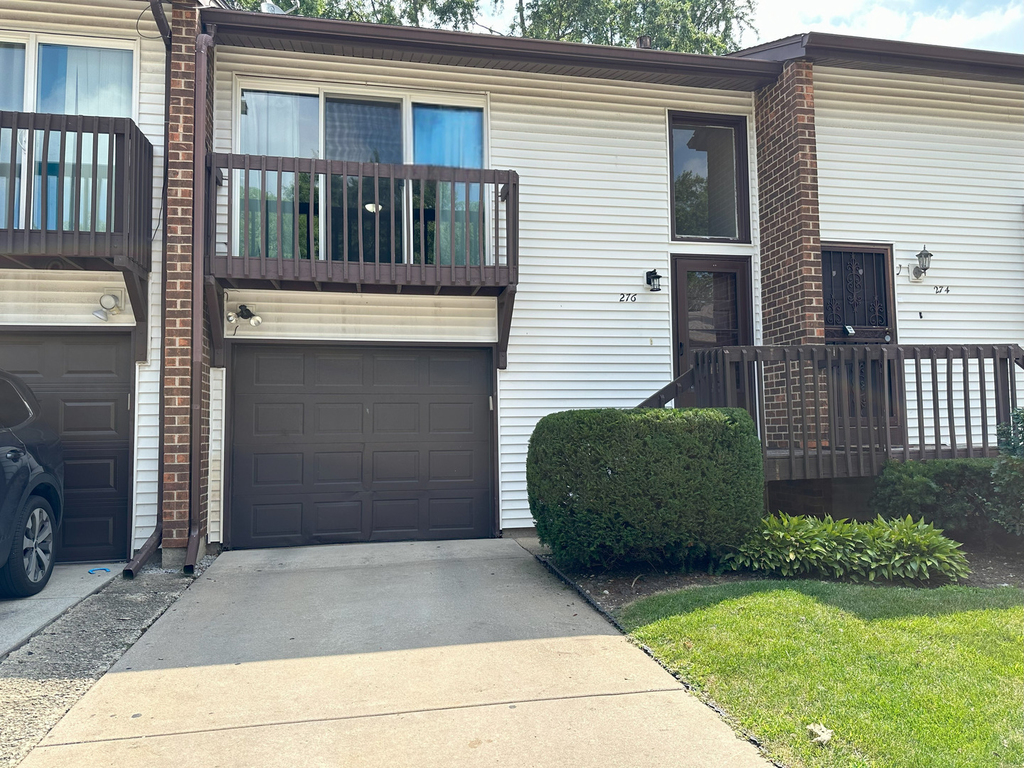 276 Sioux Drive - Photo 0