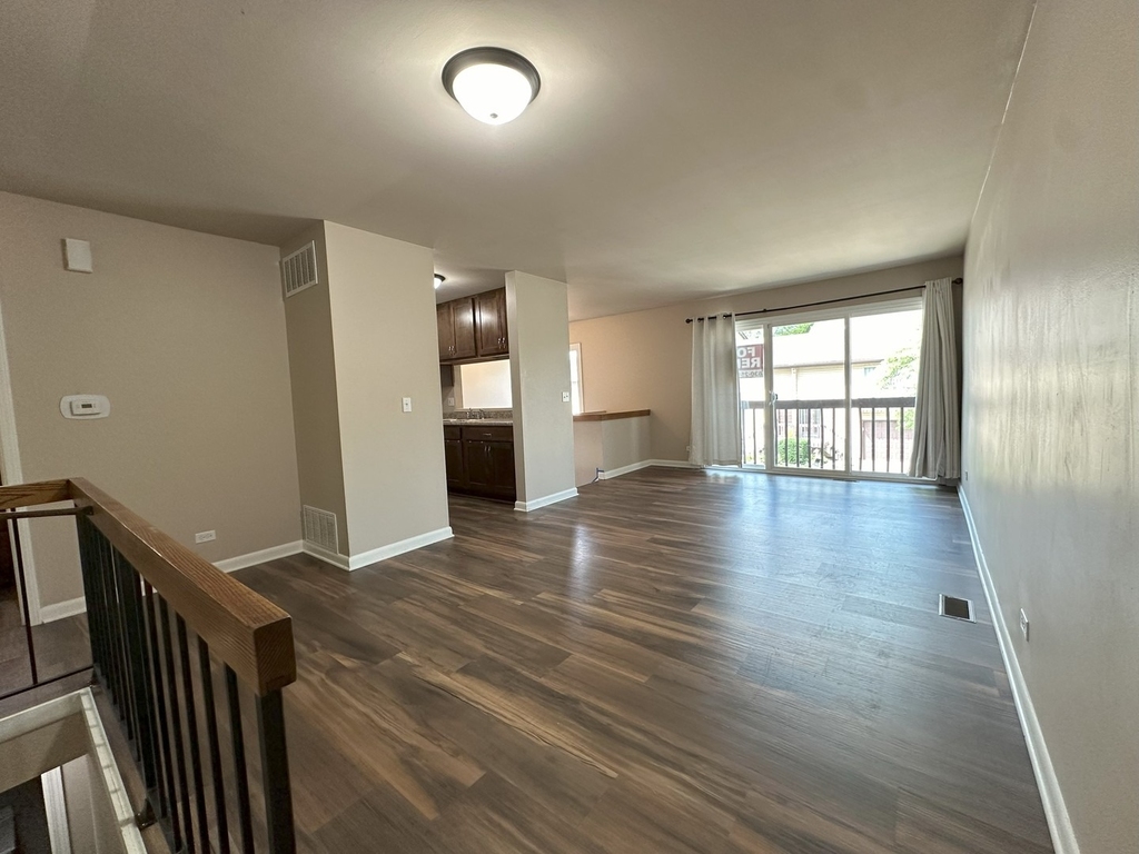 276 Sioux Drive - Photo 2