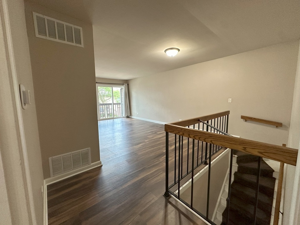 276 Sioux Drive - Photo 4