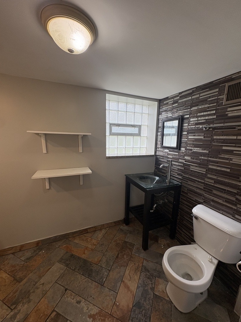 9331 S Evans Avenue - Photo 12