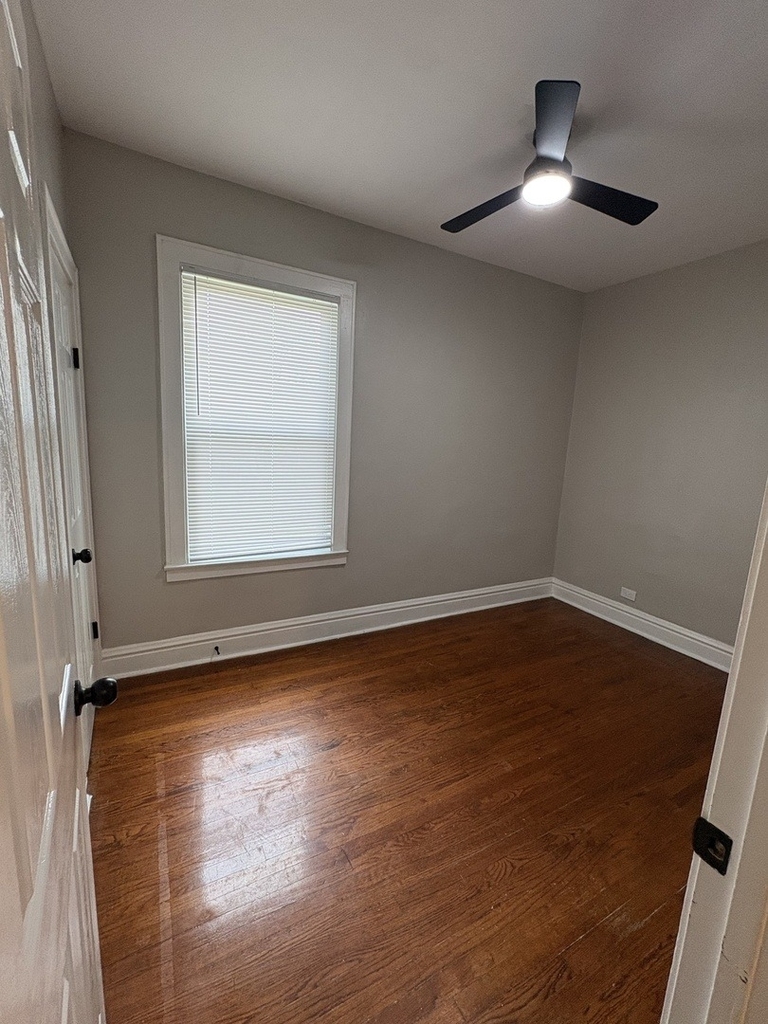9331 S Evans Avenue - Photo 3
