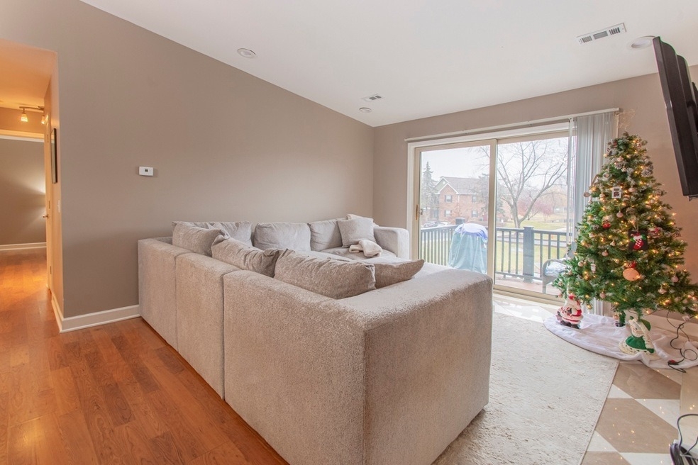 1344 Mcdowell Avenue - Photo 6