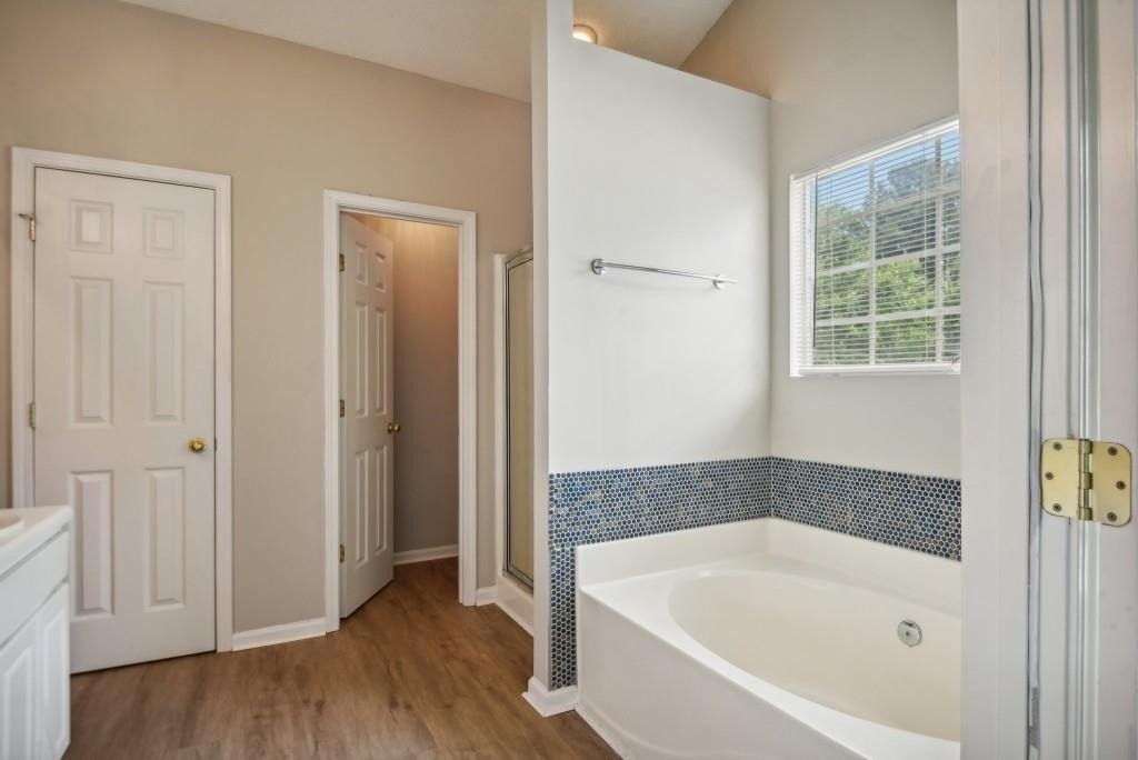 2455 Beckenham Place - Photo 11