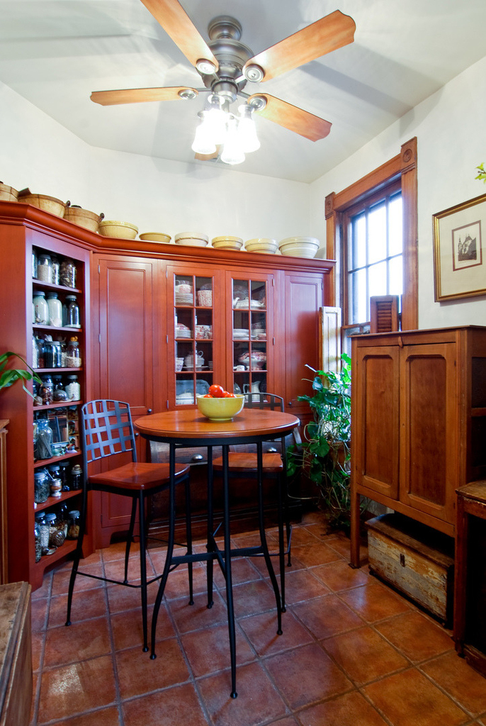 622 W Briar Place - Photo 15