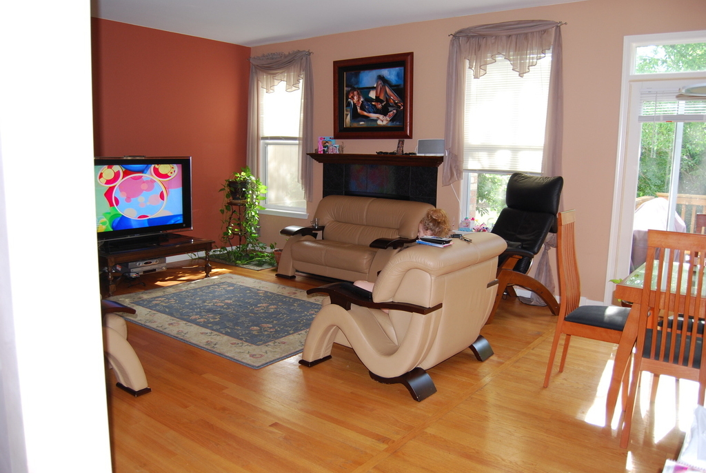 709 Sarah Lane - Photo 1