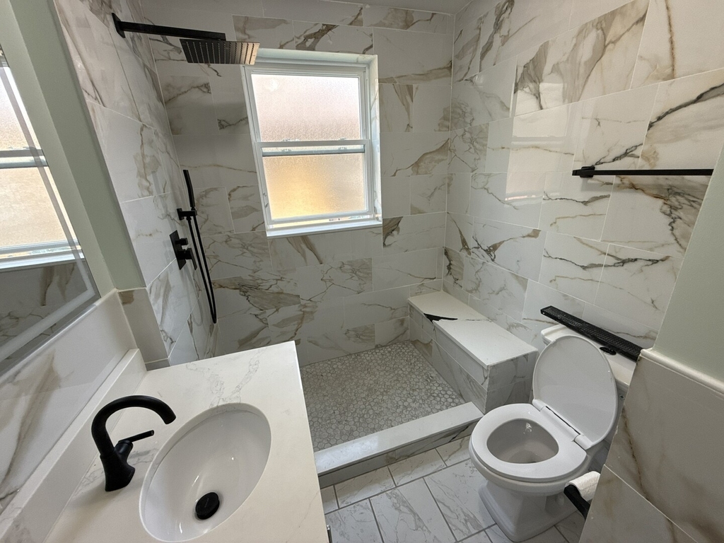 2552 N Austin Avenue - Photo 8