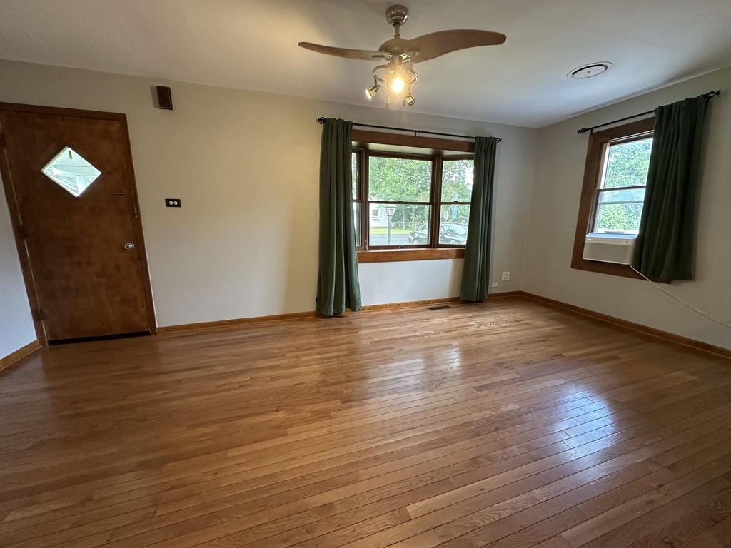 37 S Heather Drive - Photo 2