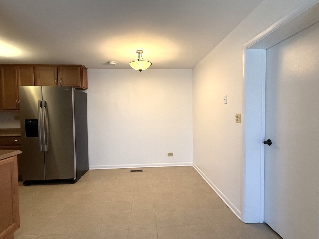 206 Barcliffe Lane - Photo 3