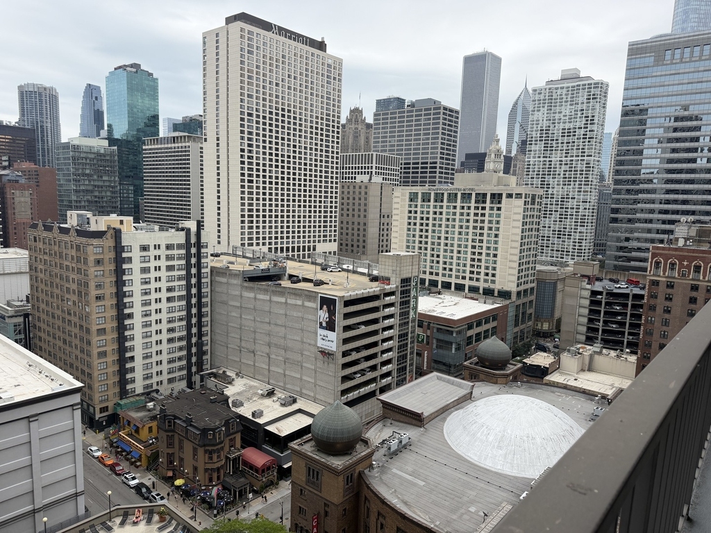 10 E Ontario Street - Photo 15
