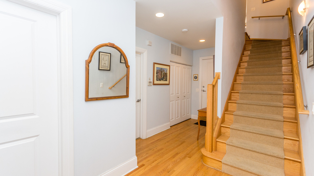 4113 N Southport Avenue - Photo 40