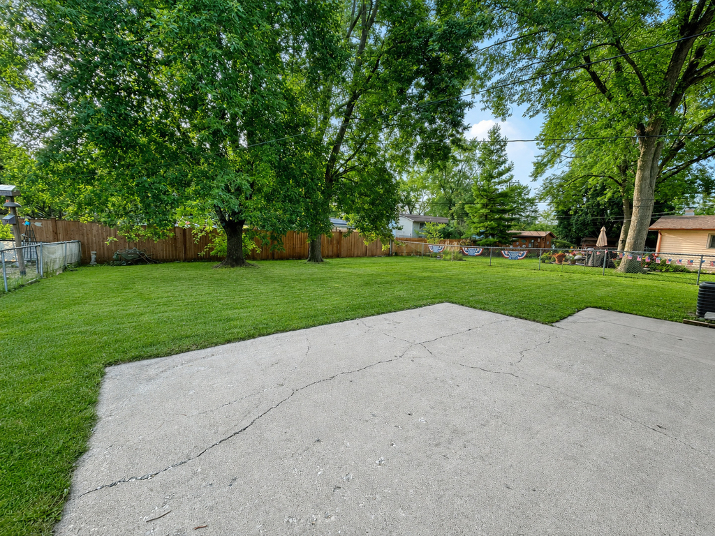6847 Hawthorne Lane - Photo 22