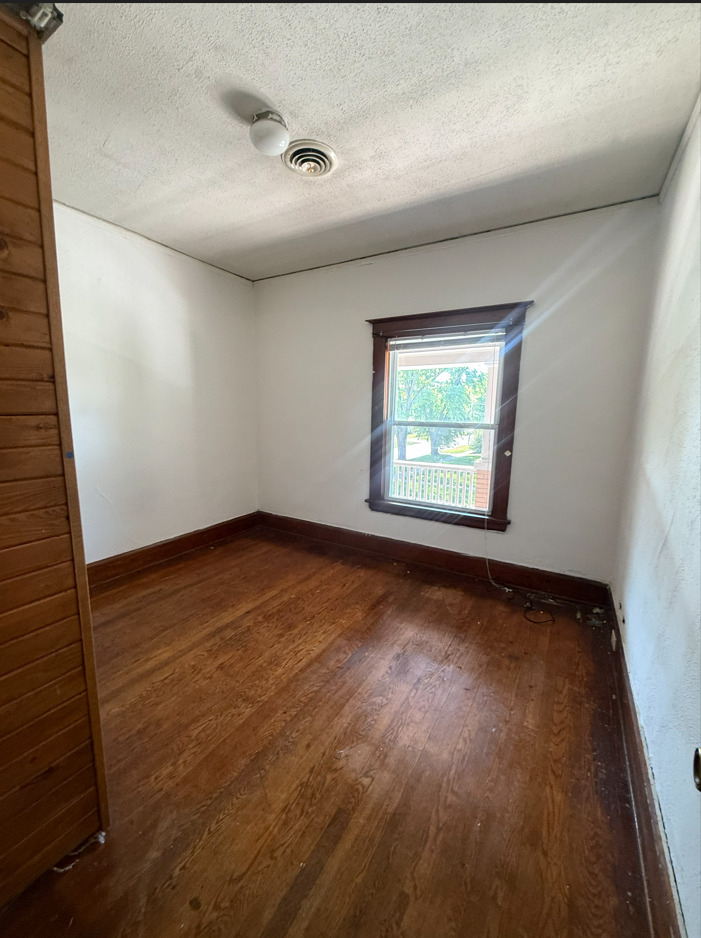 494 S Chicago Avenue - Photo 7