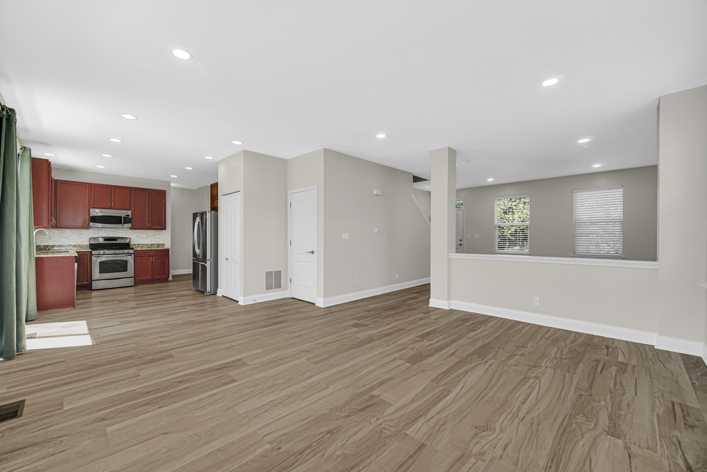 803 W Courtland Street - Photo 7