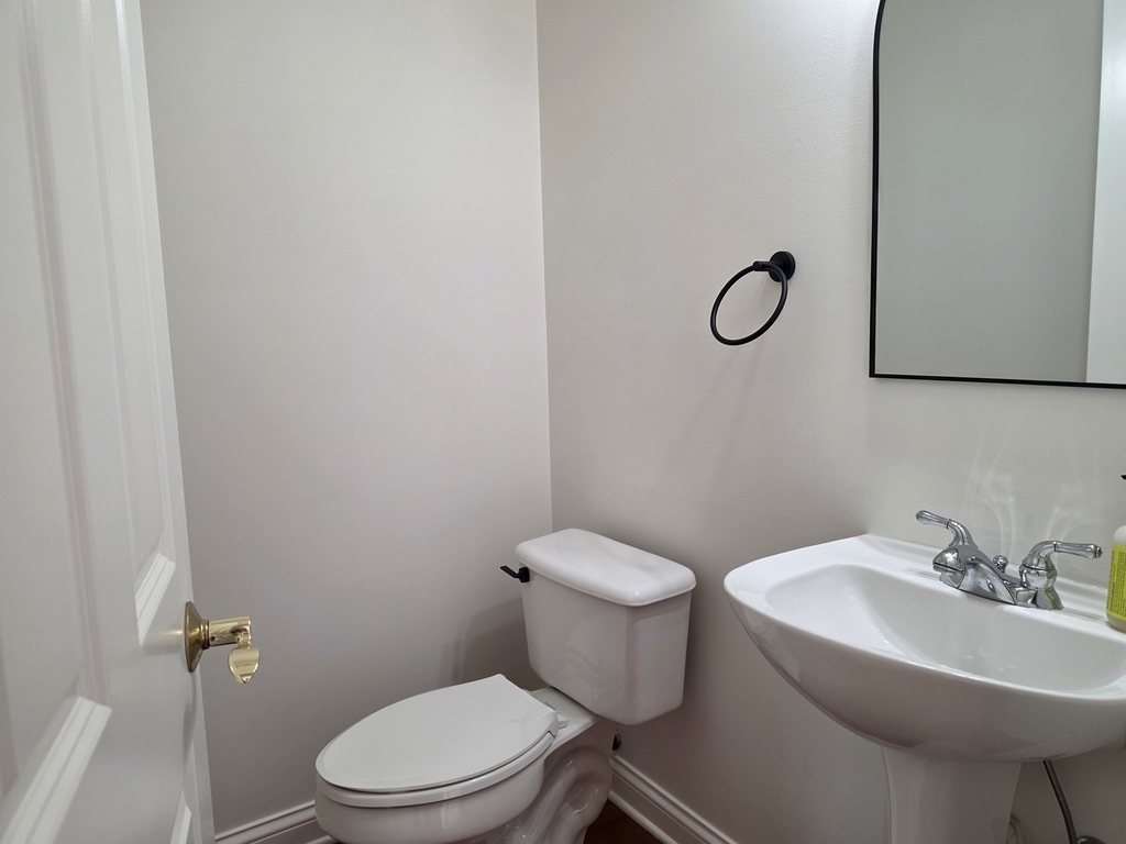 2085 Valor Court - Photo 37