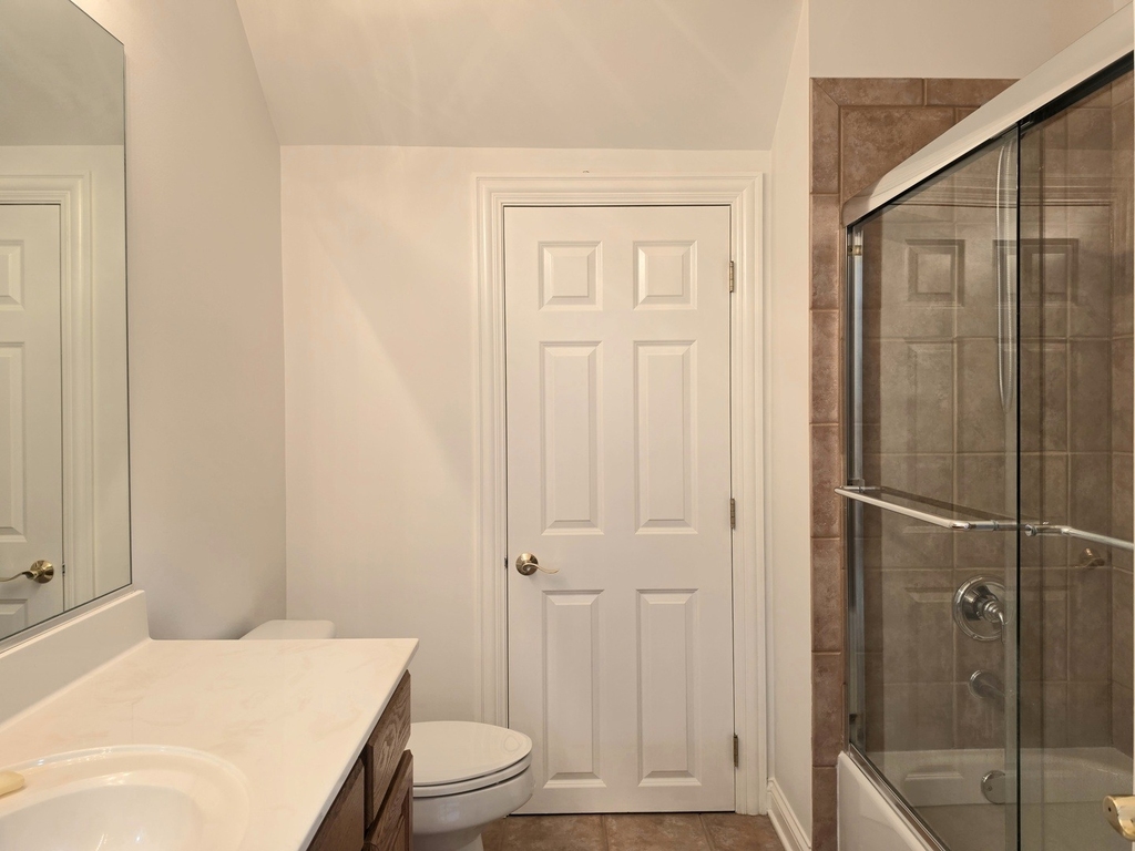 2085 Valor Court - Photo 32