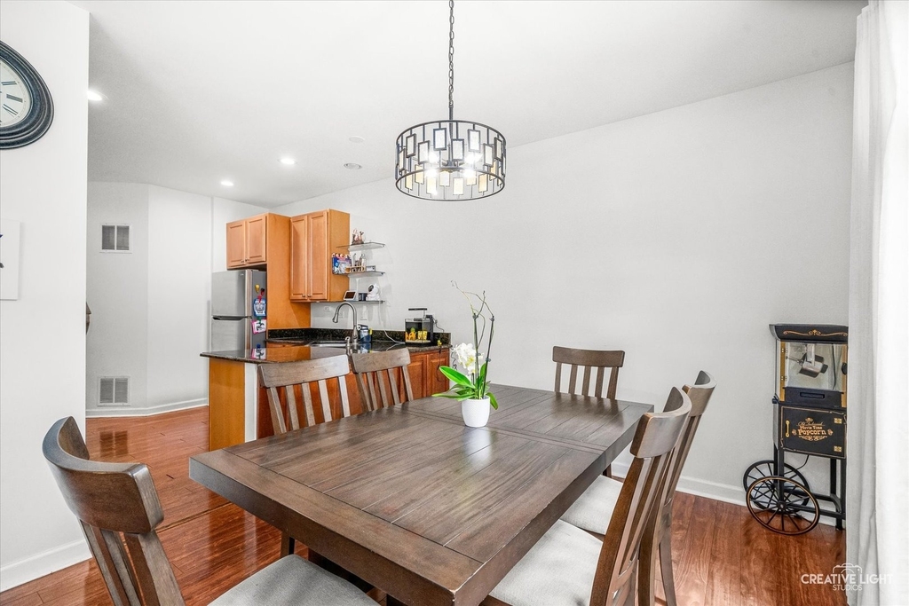 366 Chesapeake Lane - Photo 4