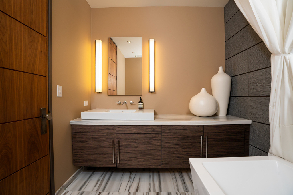 175 E Delaware Place - Photo 40