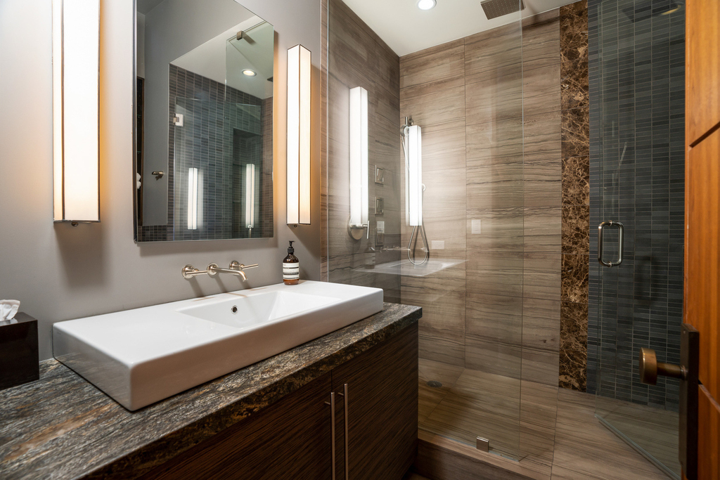 175 E Delaware Place - Photo 41