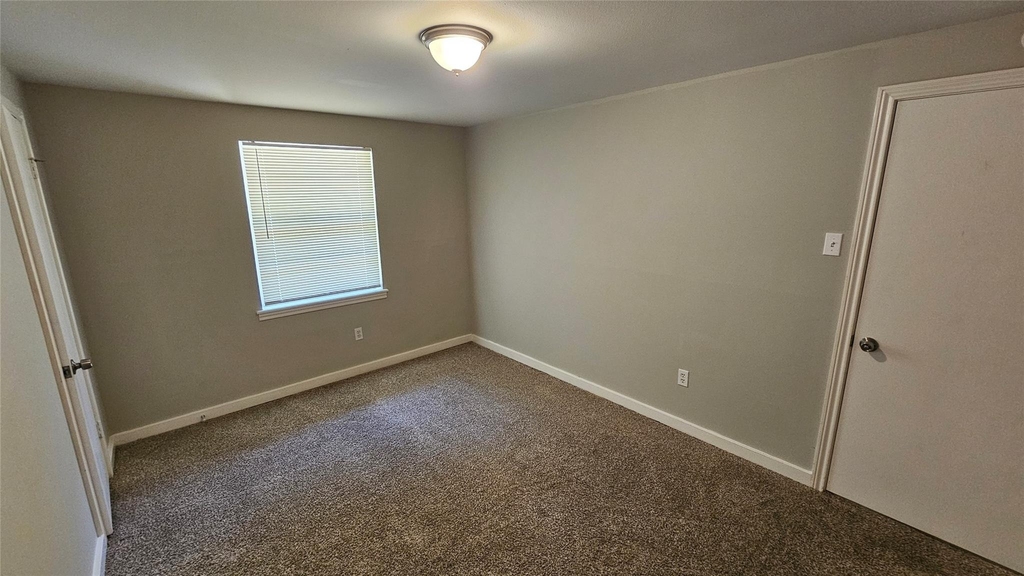 5731 W Airport Boulevard - Photo 13