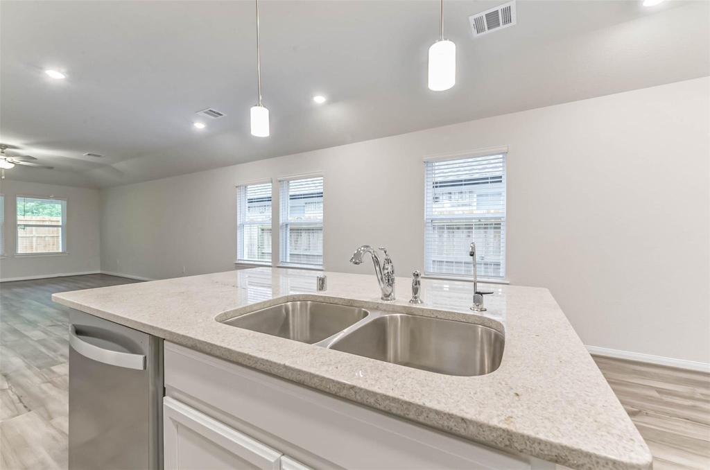 17590 Rosette Grass Drive - Photo 10