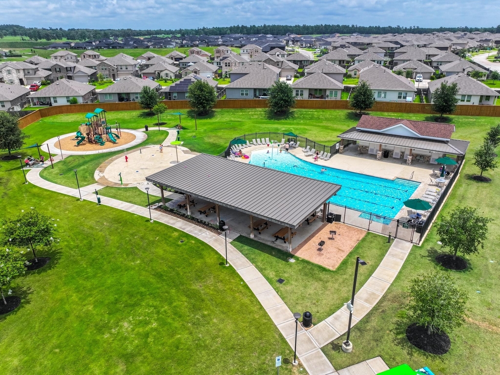 40818 Hawthorne Glades Street - Photo 43
