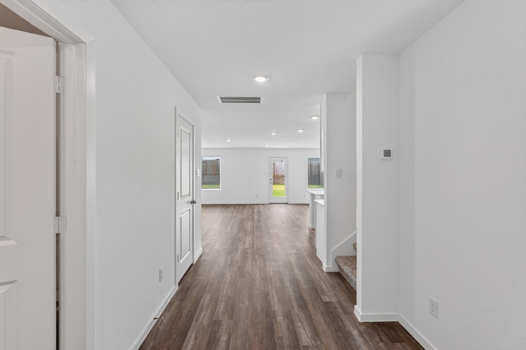 40818 Hawthorne Glades Street - Photo 4