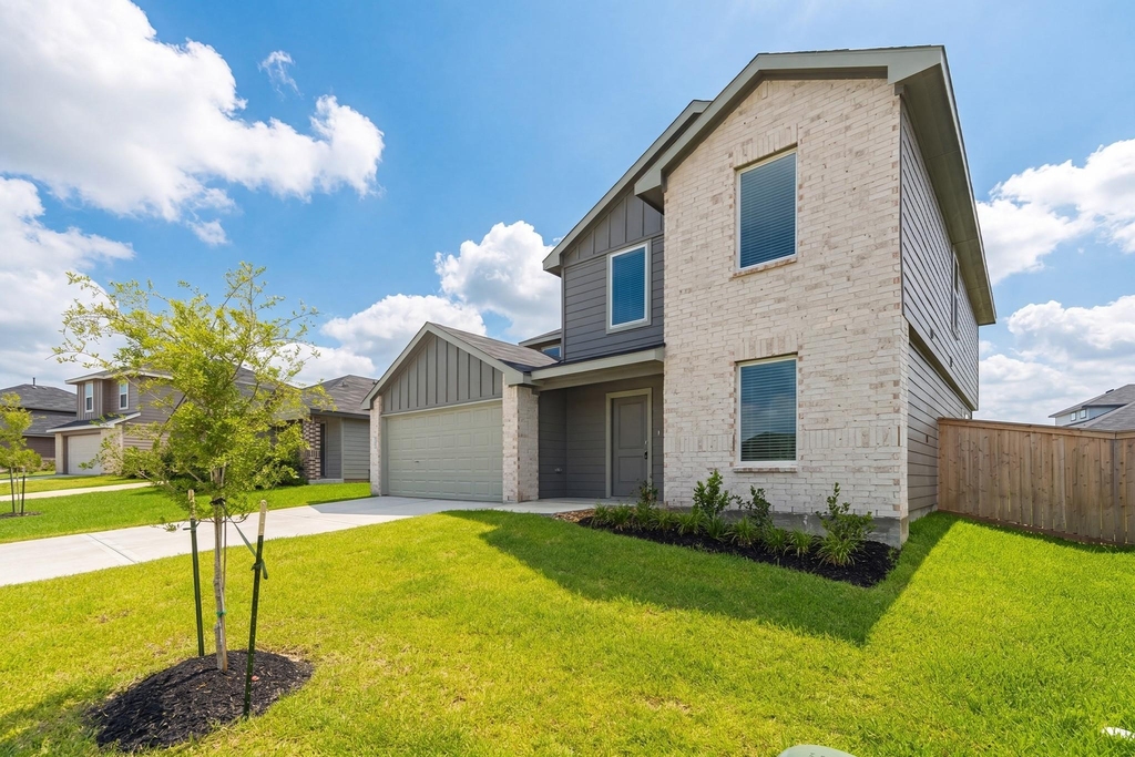 40818 Hawthorne Glades Street - Photo 42