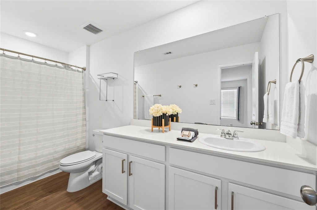 2805 Fountain Woods Drive - Photo 14