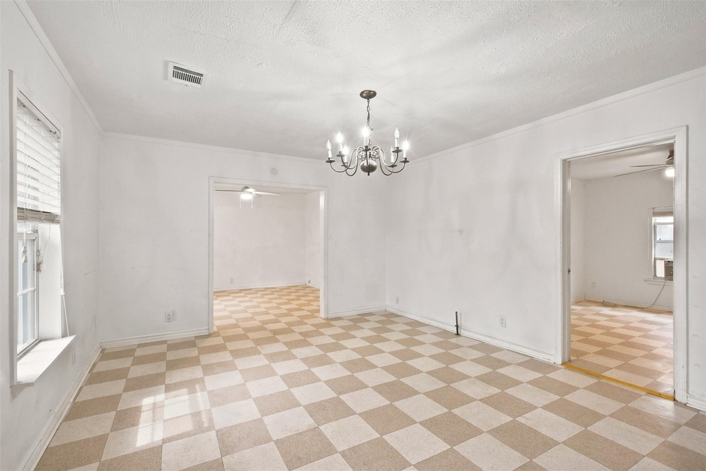 5005 Lyons Avenue - Photo 7