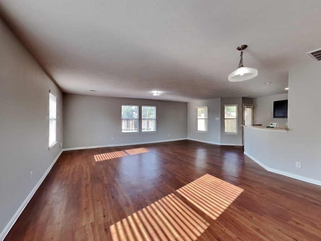 1203 Gibson Crossing Way - Photo 2