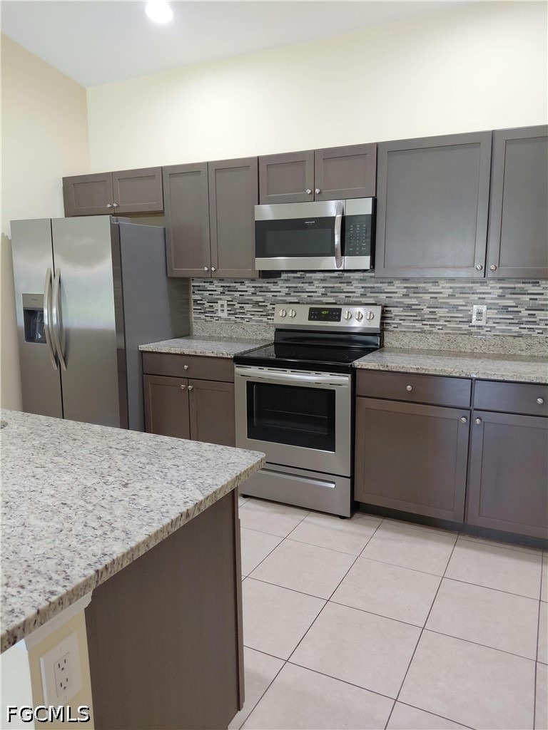 4608 Santa Barbara Boulevard - Photo 4
