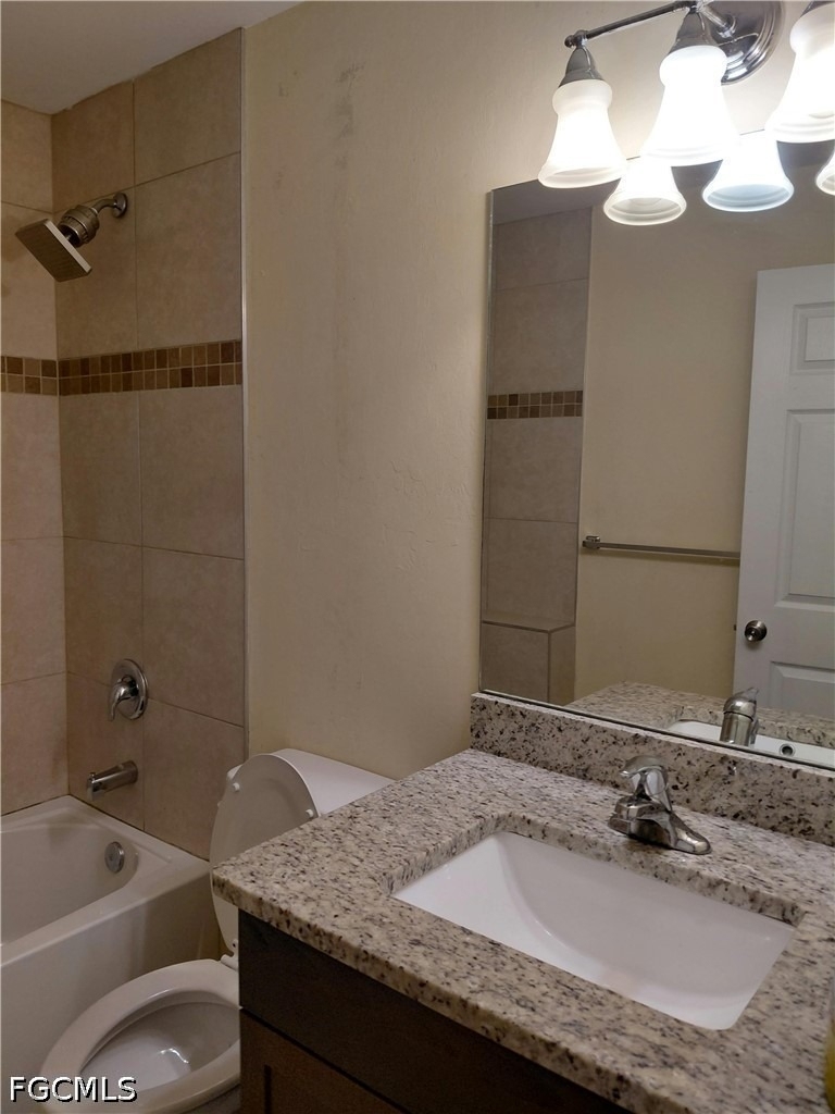 4608 Santa Barbara Boulevard - Photo 5