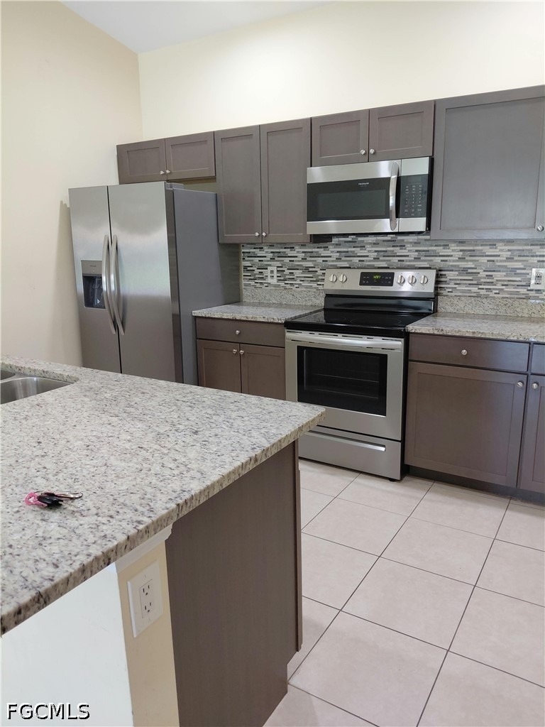 4608 Santa Barbara Boulevard - Photo 2