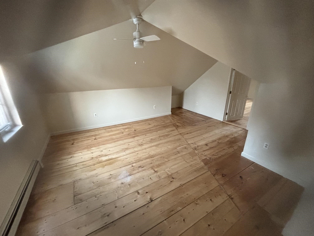 227b Main - Photo 8