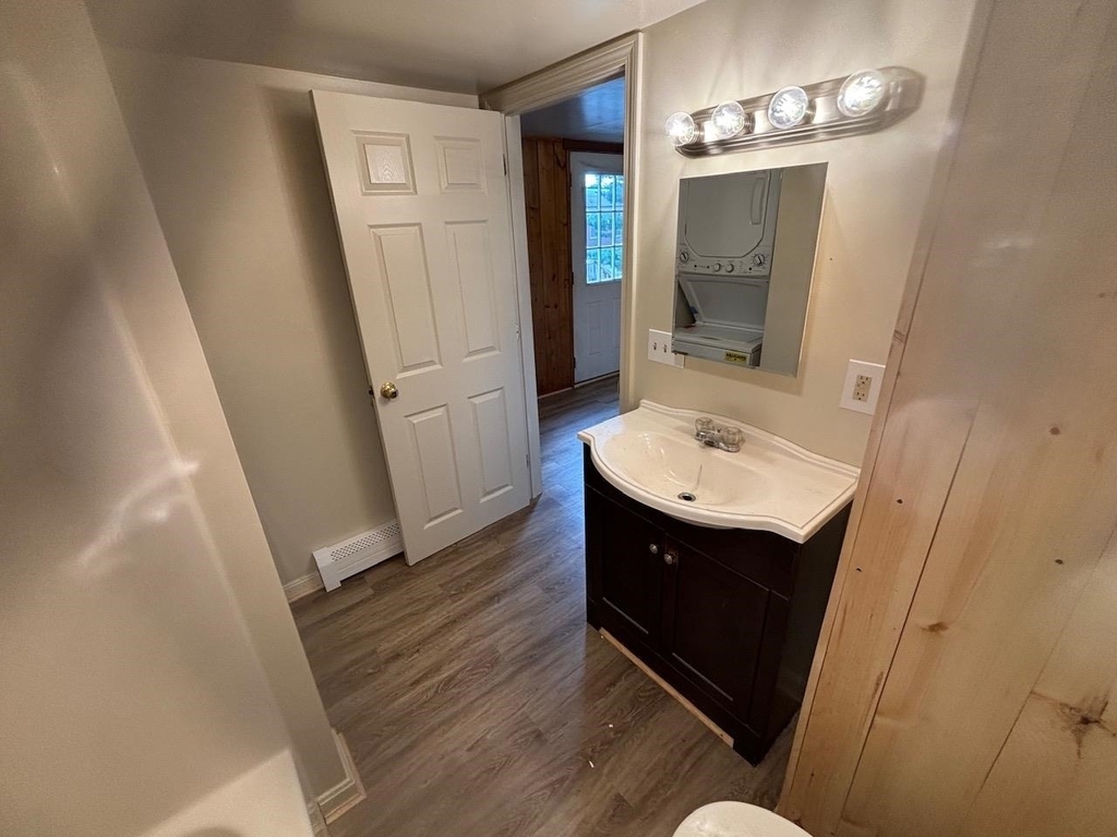 227b Main - Photo 3