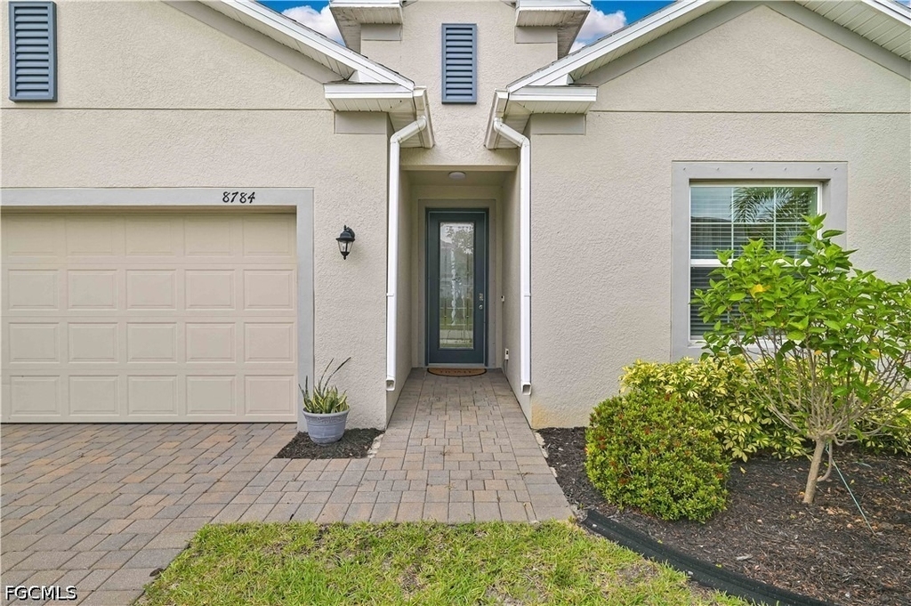 8784 Cascade Price Circle - Photo 1