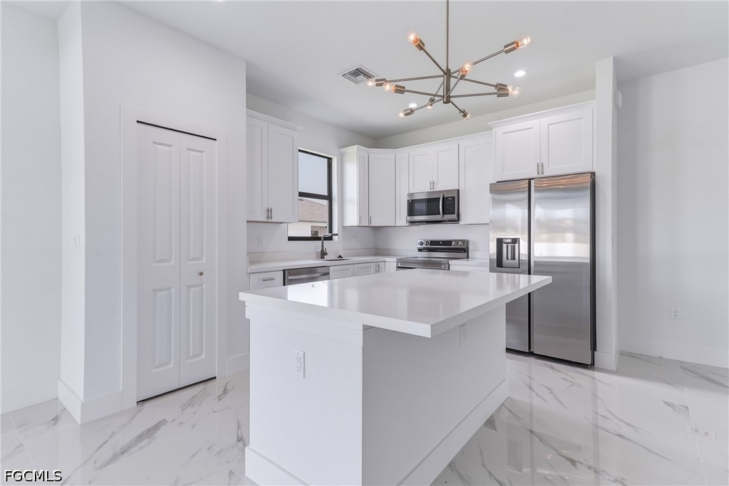 3531 Nw 19th Terrace - Photo 4
