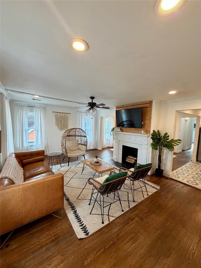 3014 Wentworth Street - Photo 3