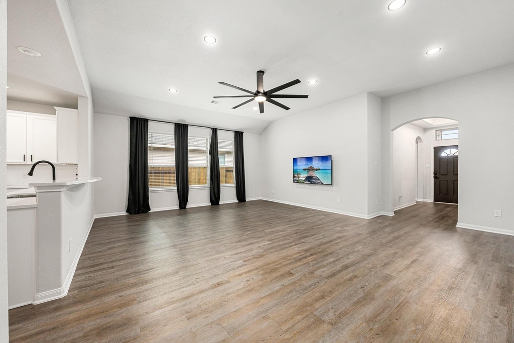 11323 Cora Lane - Photo 7