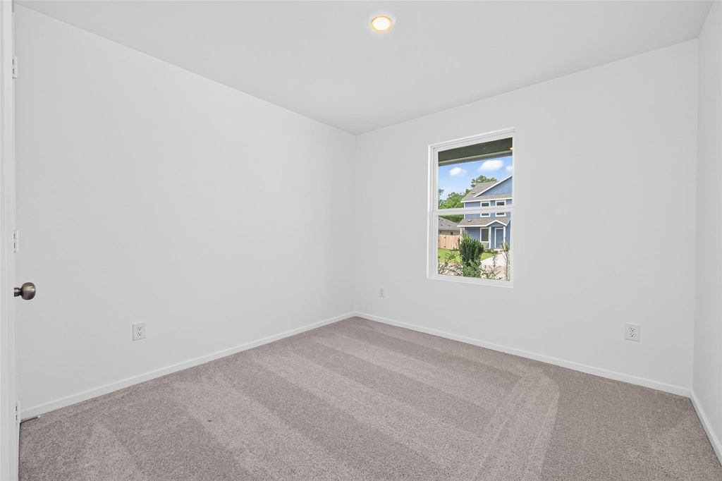 25568 Rose Creek Drive - Photo 29