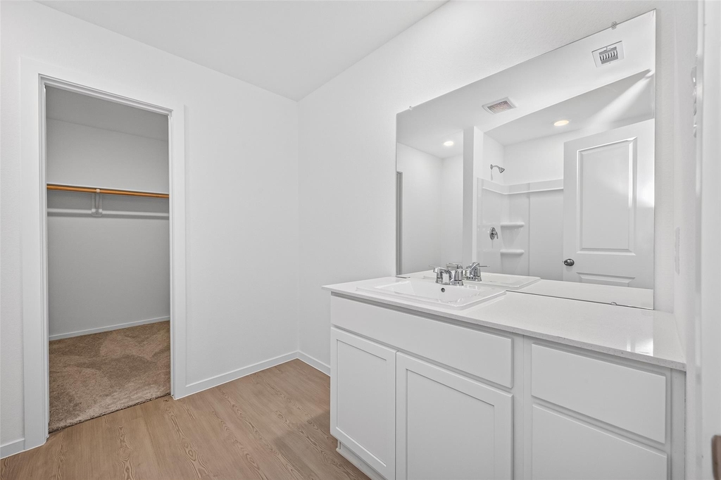 25568 Rose Creek Drive - Photo 22