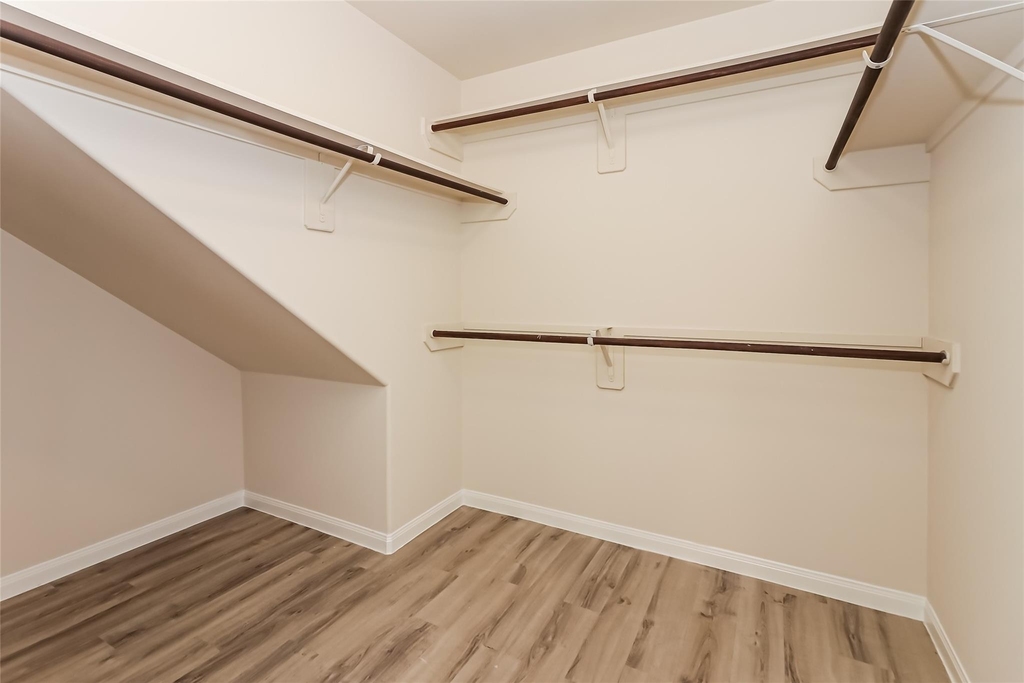 5619 Latta Plantation Drive - Photo 9