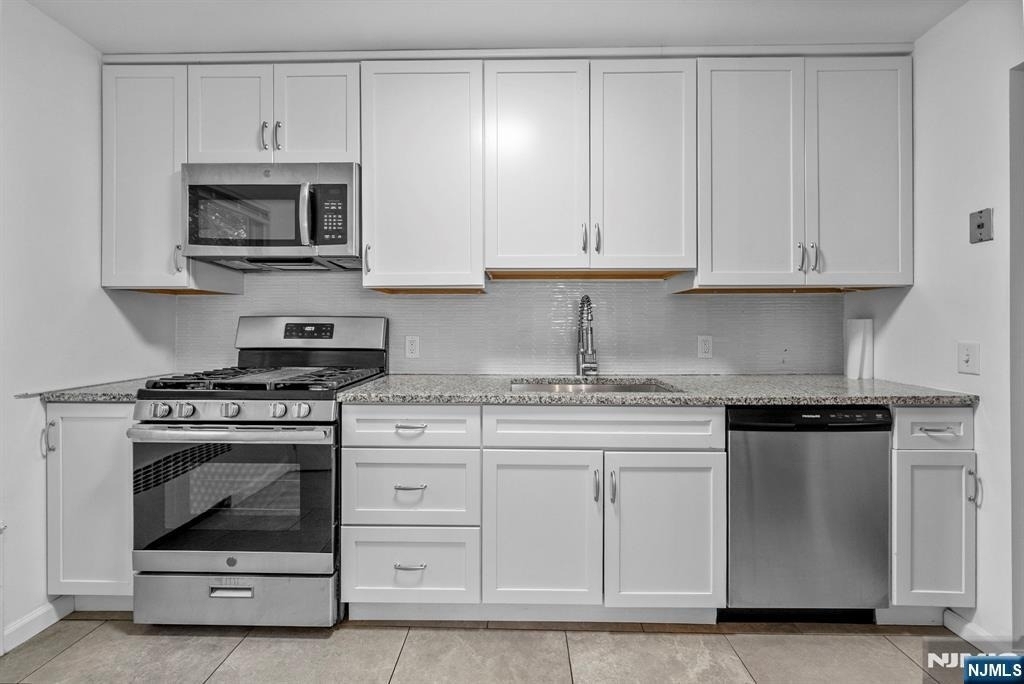 160 Magnolia - Photo 12