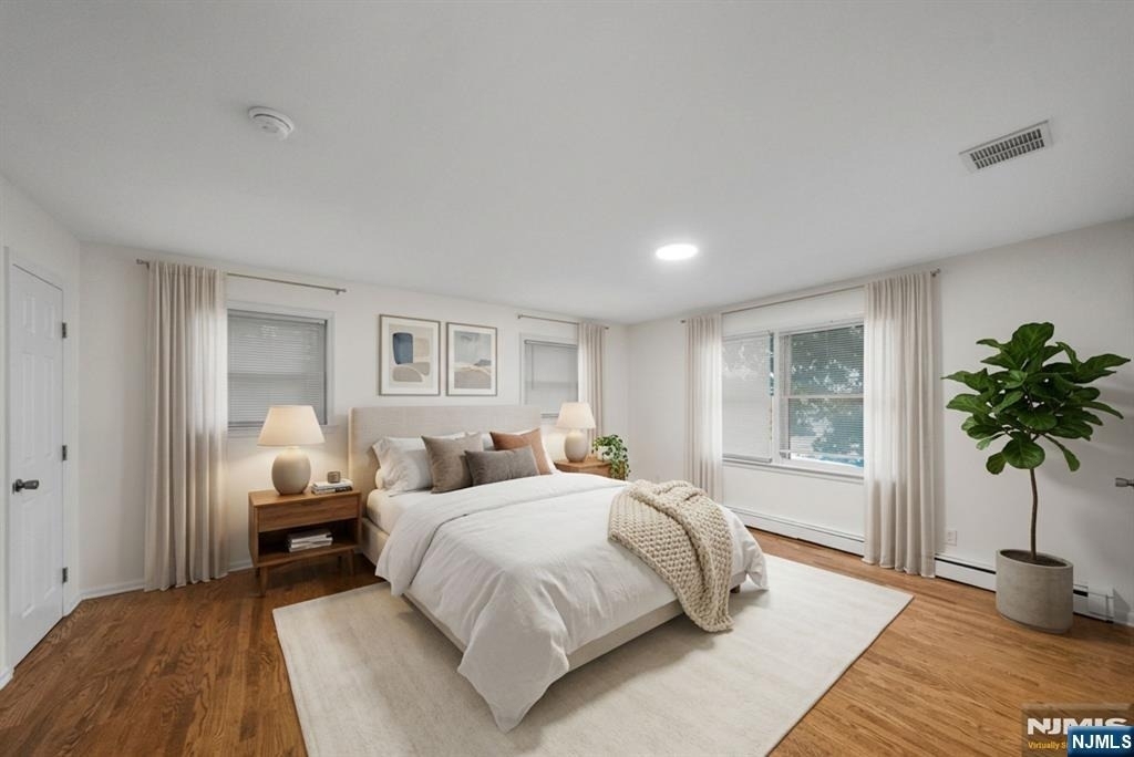160 Magnolia - Photo 8